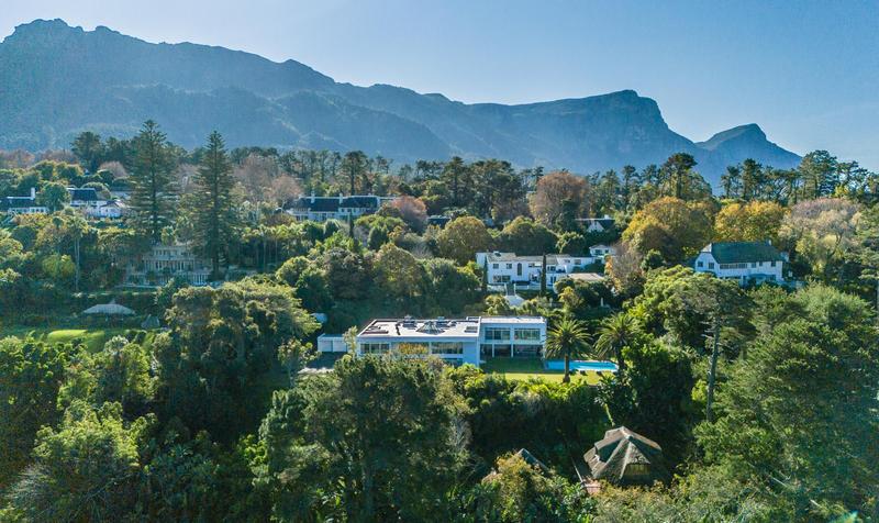 6 Bedroom Property for Sale in Constantia Western Cape